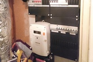 10x SunPower Max6-425Wp met Enphase micro-omvormers op zowel het hellende dak, de dakkapel en het platte dak